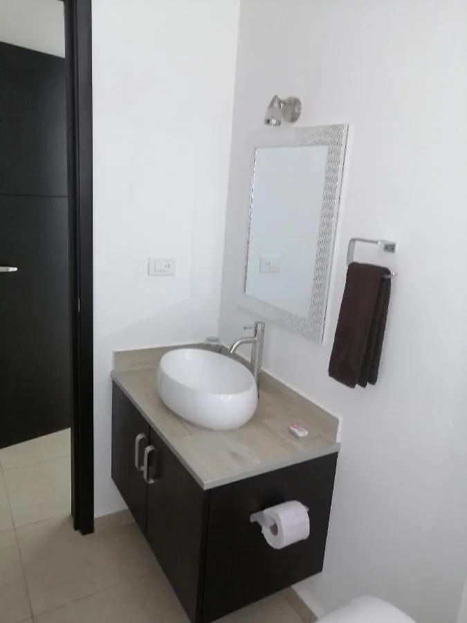** Aparthotel Condo Kiaraluna Playa del Carmen Mexico